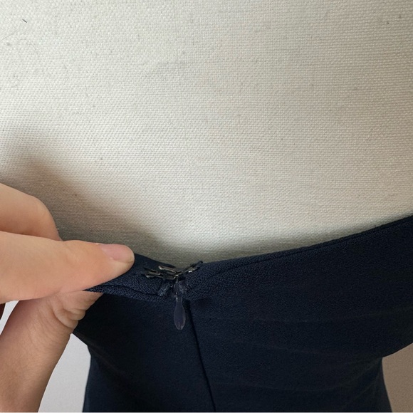 Vera Wang vintage navy knee length off the shoulder cocktail dress size 10 - Picture 9 of 10